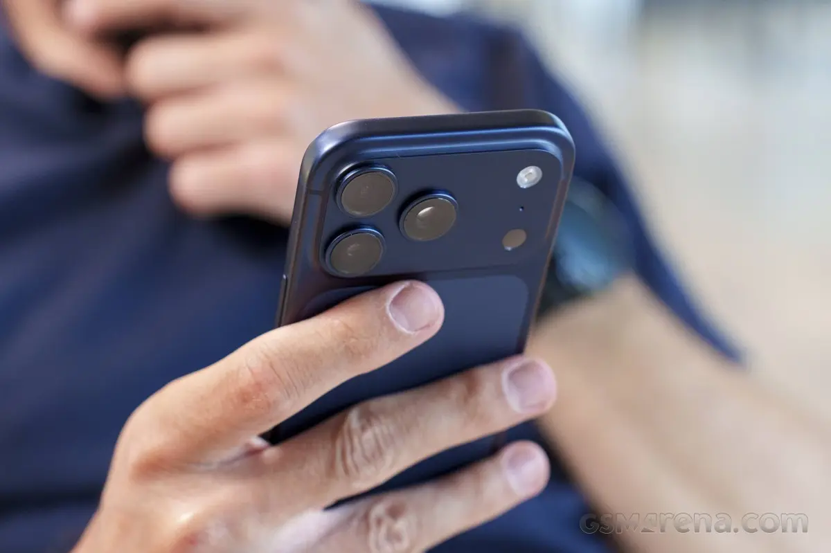 Apple pourrait lancer des iPhone 18 Pro eSIM uniquement en Europe